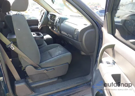 2009 Chevrolet Silverado 1500 Lt from USA, damaged, VIN 1GCEK29069Z177420